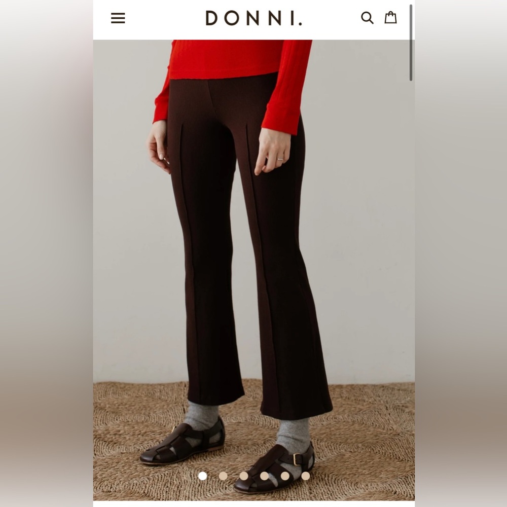 Donni rib kick flair in espresso